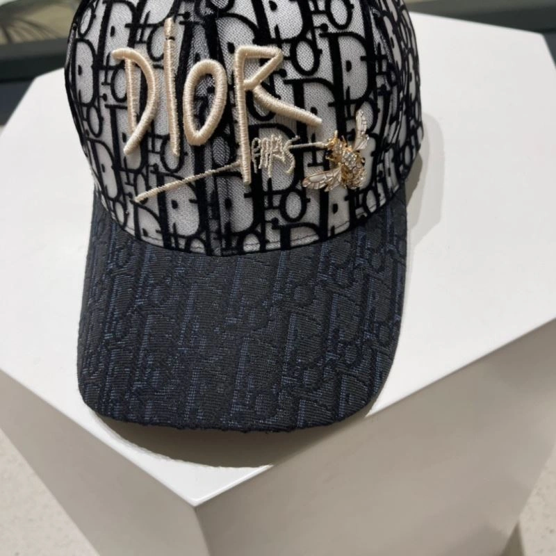 Christian Dior Caps Colorful 262172