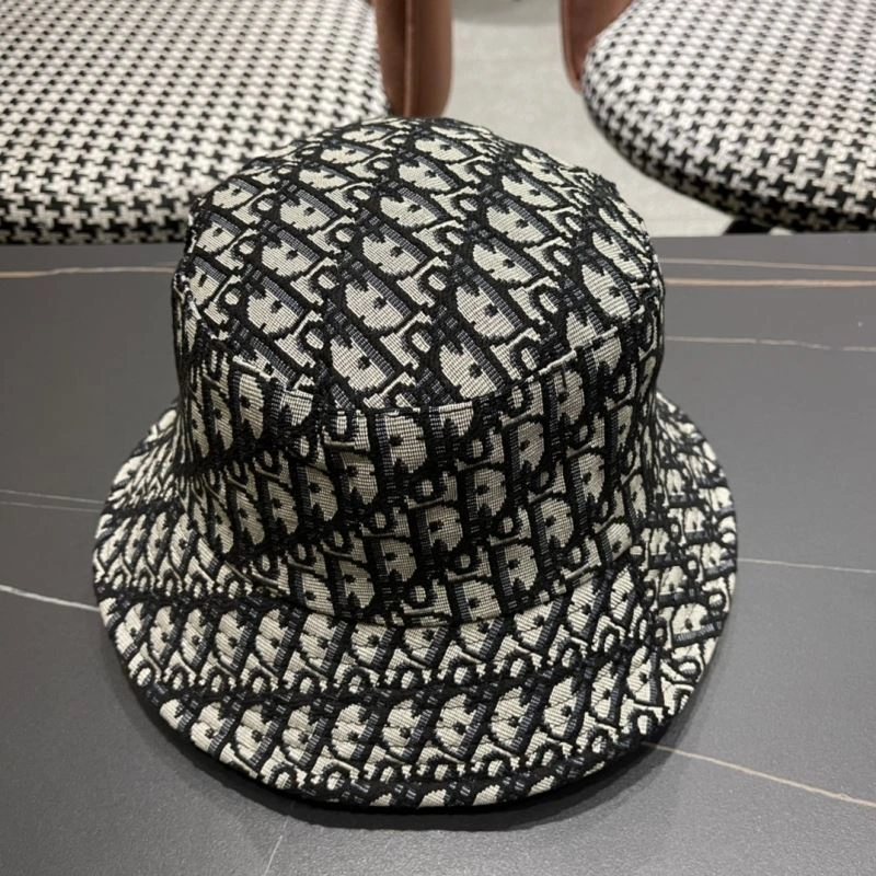 Christian Dior Caps Stylish 262152