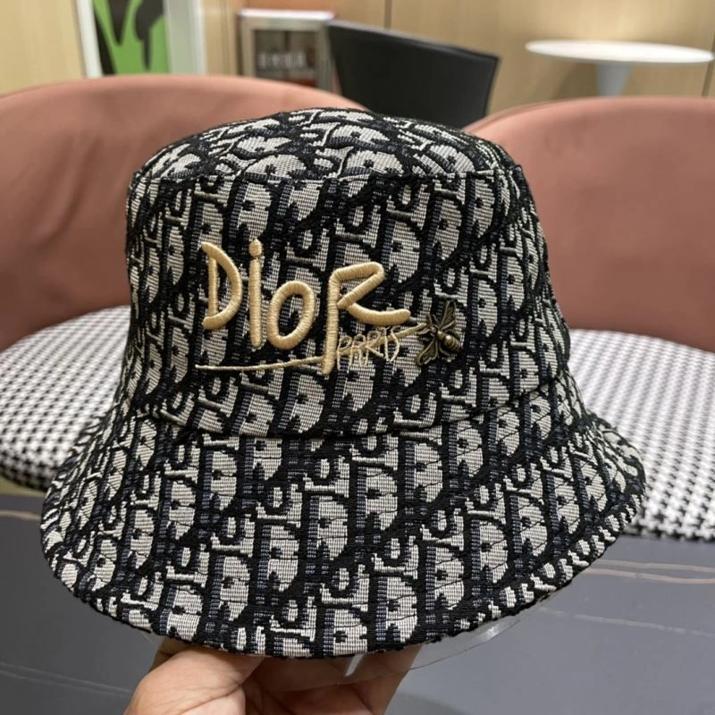 Christian Dior Caps Stylish 262152