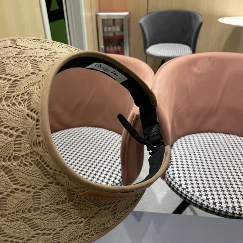 Seasonal Christian Dior Caps 262150