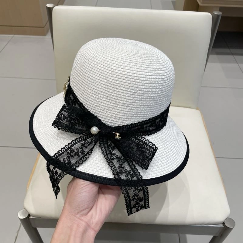 Flexible Christian Dior Caps 262126