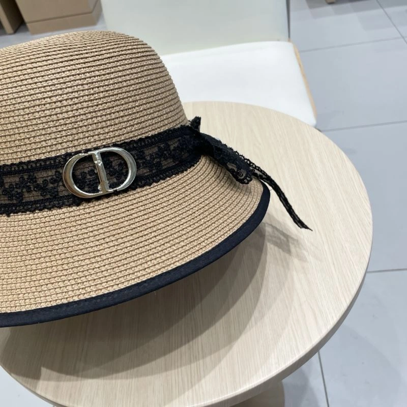 Christian Dior Caps Elegant 262143