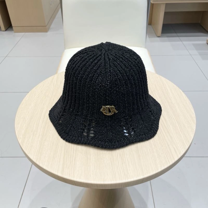 Sleek Christian Dior Caps 262134