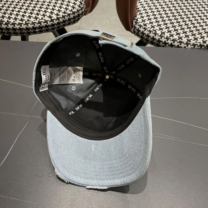 Compact Christian Dior Caps 262115