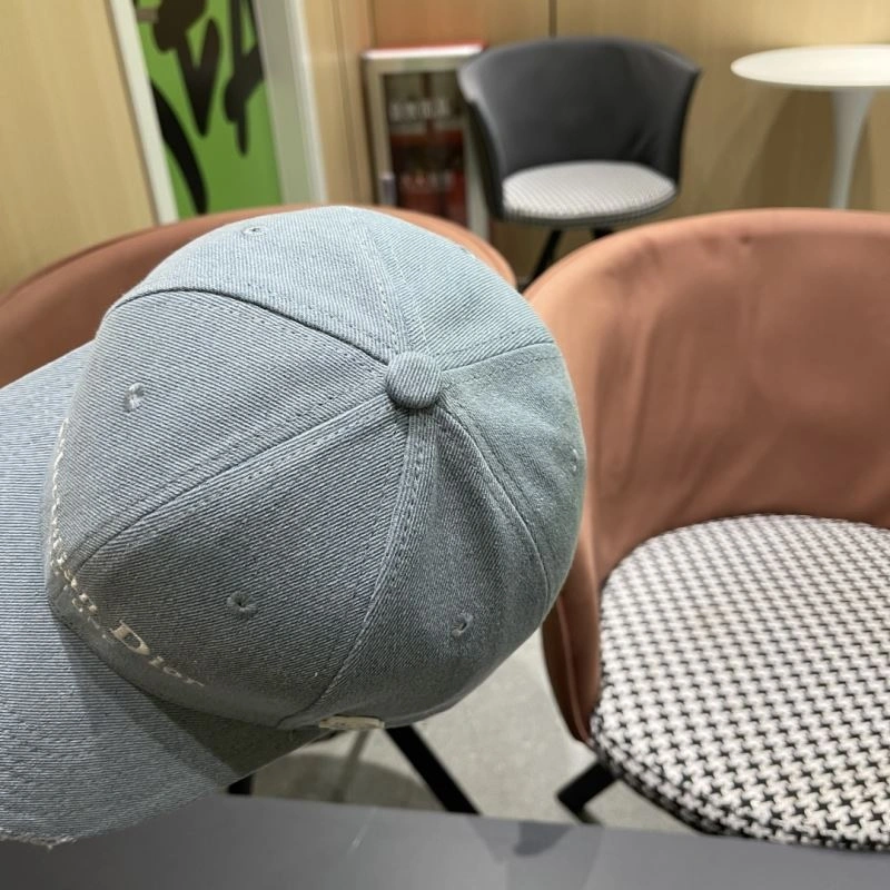 Compact Christian Dior Caps 262115