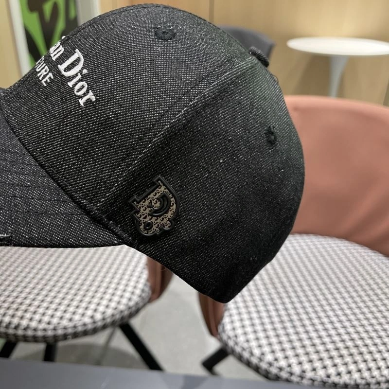 Bright Christian Dior Caps 262144