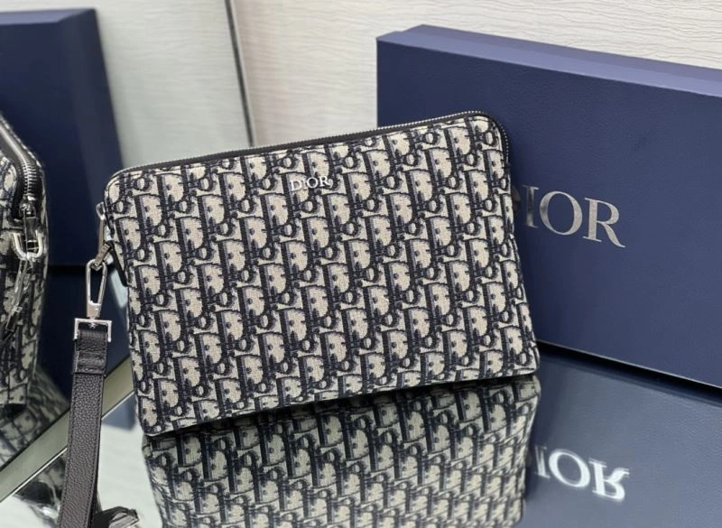 Flexible Christian Dior Clutch Bags 76588