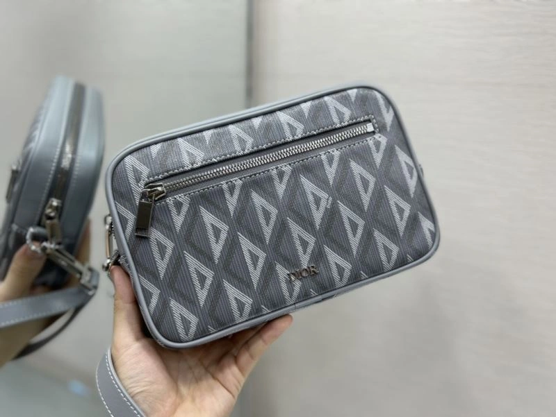 Neat Christian Dior Clutch Bags 76117