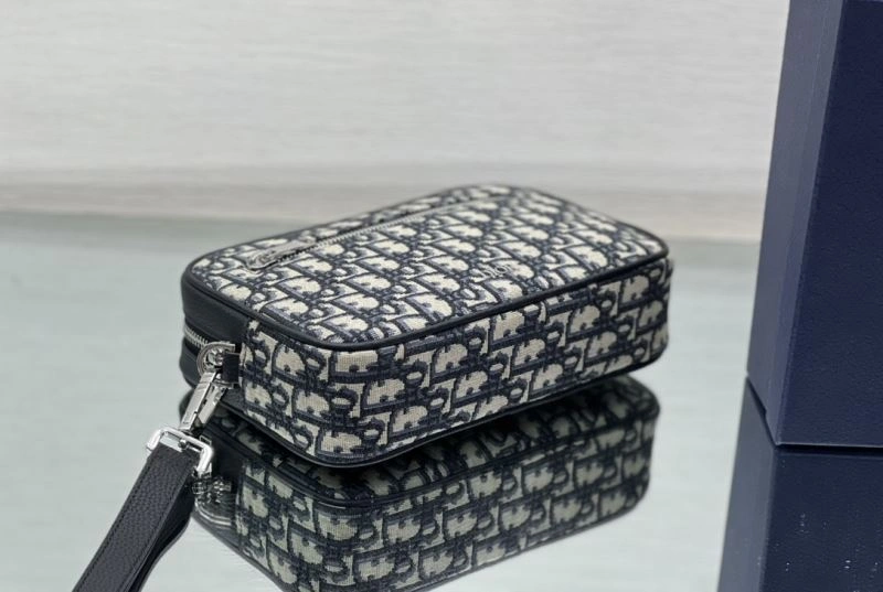 Christian Dior Clutch Bags Soft 76123