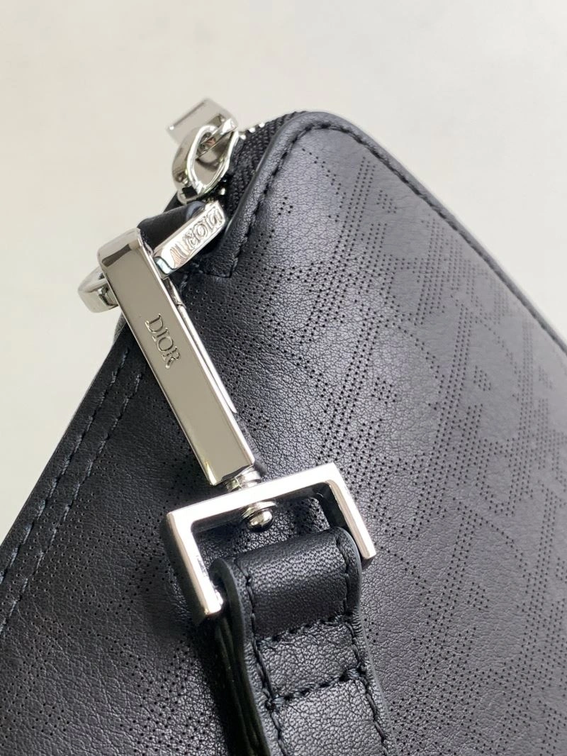 Snug Christian Dior Clutch Bags 76141