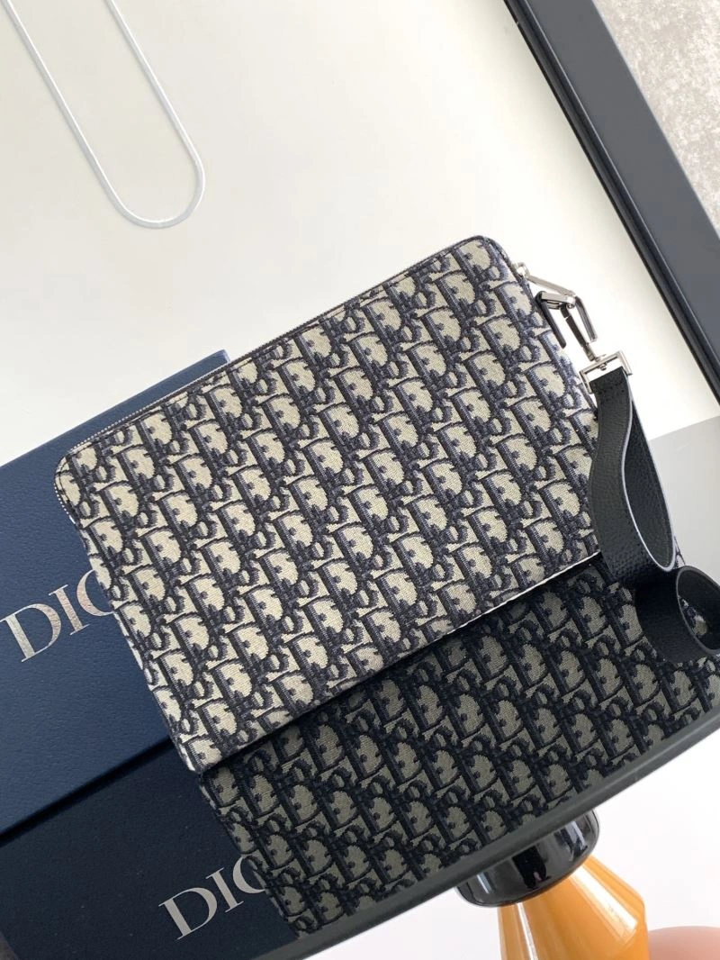 ZipUp Christian Dior Clutch Bags 74189