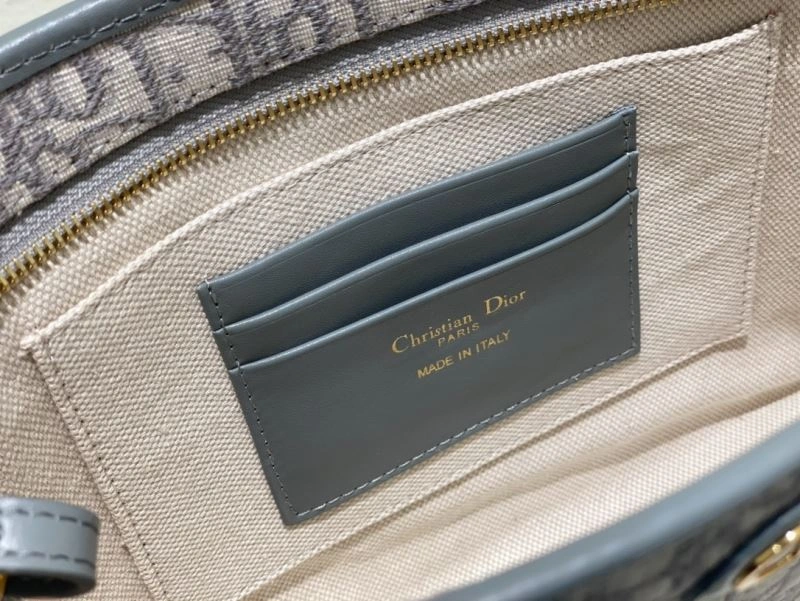 Versatile Christian Dior Clutch Bags 71241