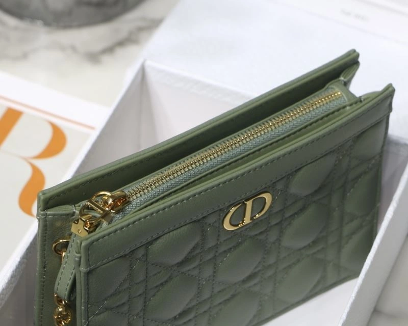 Stylish Christian Dior Clutch Bags 71237