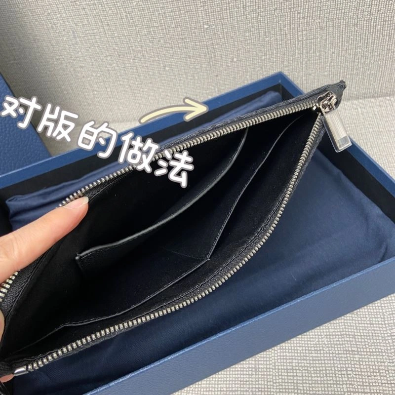 Stretchable Christian Dior Clutch Bags 71232