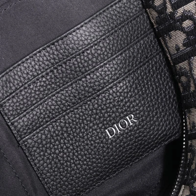 Resilient Christian Dior Clutch Bags 71233