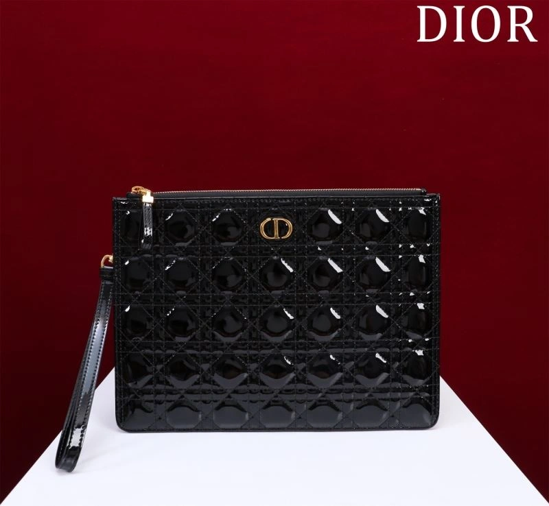 FashionForward Christian Dior Clutch Bags 71224