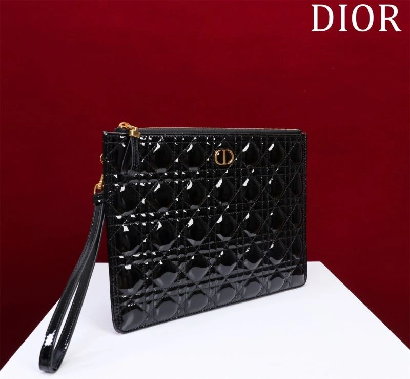 FashionForward Christian Dior Clutch Bags 71224