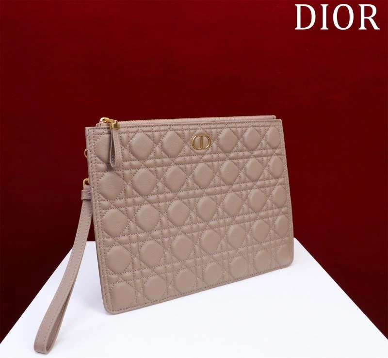 Fashionable Christian Dior Clutch Bags 71223
