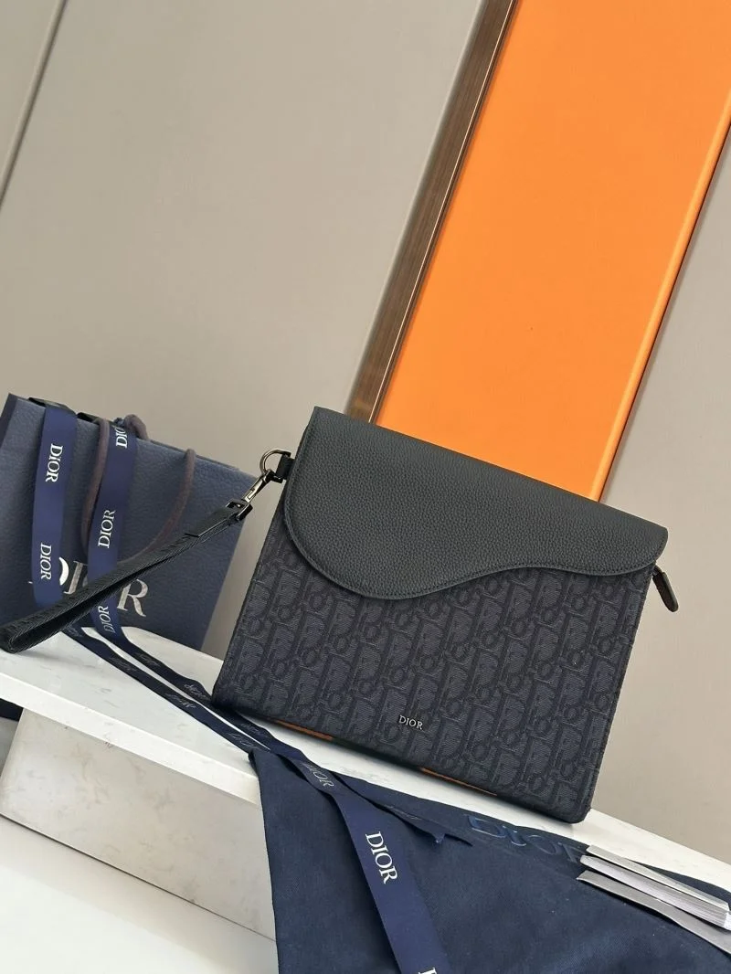 Christian Dior Clutch Bags Seasonal 47676