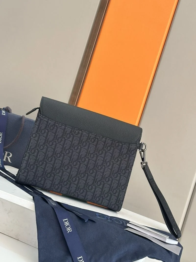 Christian Dior Clutch Bags Seasonal 47676