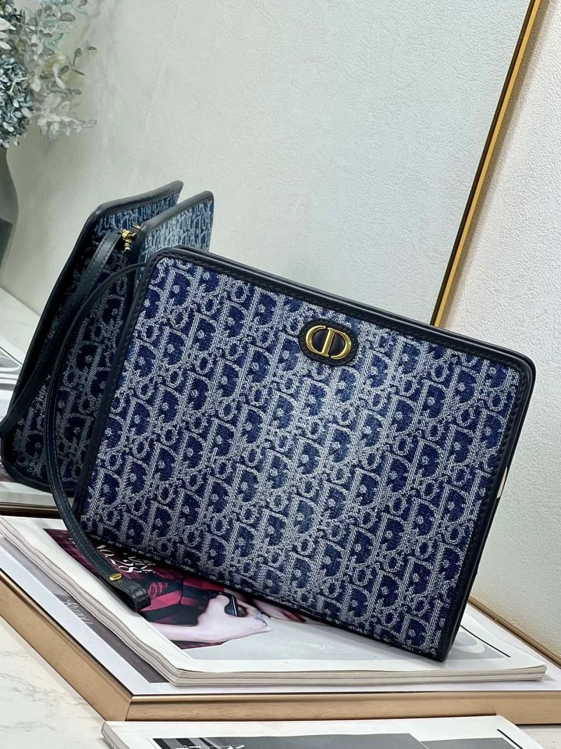 ComfortFit Christian Dior Clutch Bags 47622