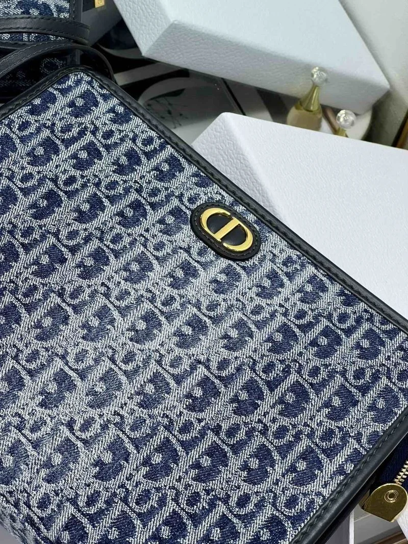 ComfortFit Christian Dior Clutch Bags 47622