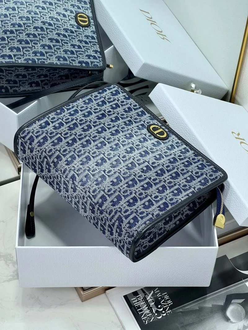 ComfortFit Christian Dior Clutch Bags 47622