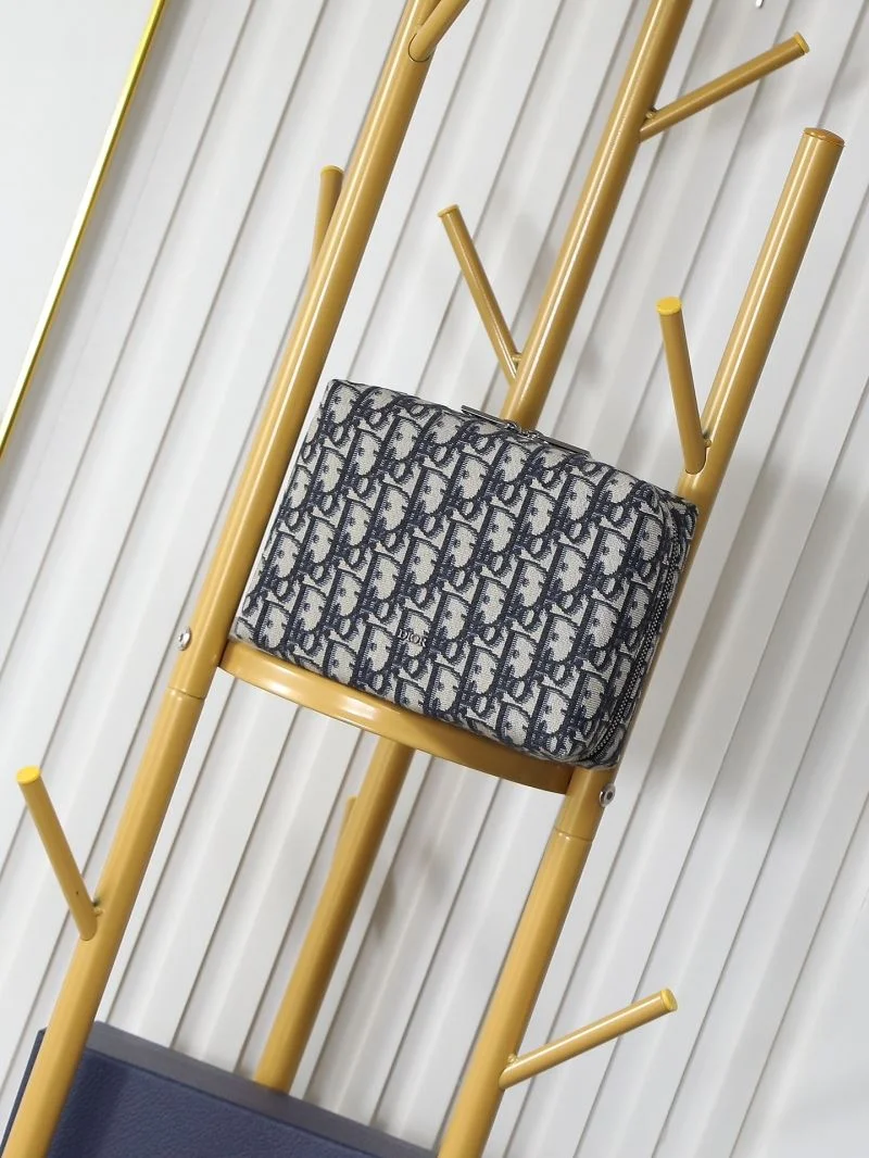 Durable Christian Dior Clutch Bags 47619