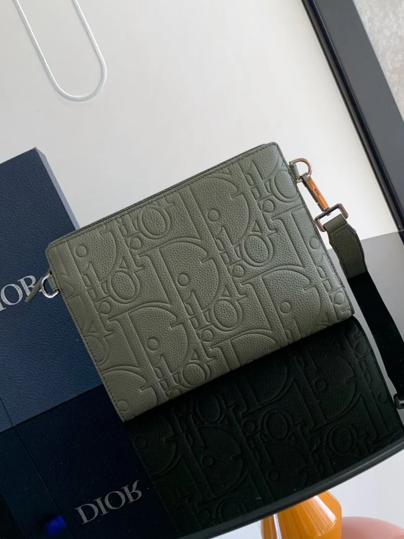 EyeCatching Christian Dior Clutch Bags 47615