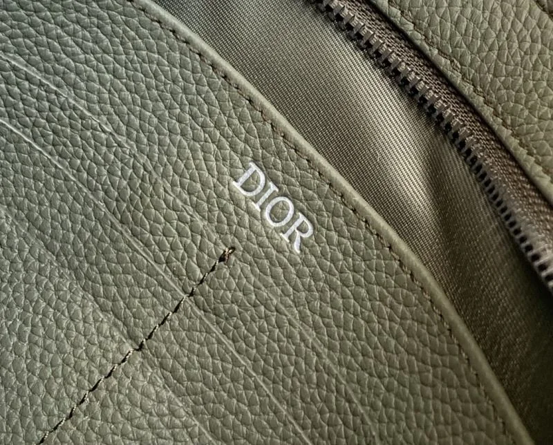 EyeCatching Christian Dior Clutch Bags 47615