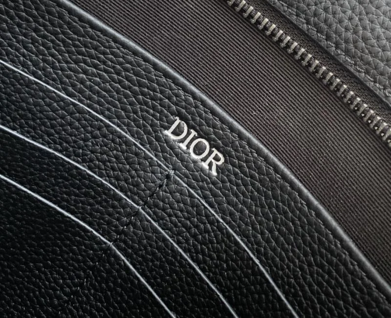 Supportive Christian Dior Clutch Bags 47649