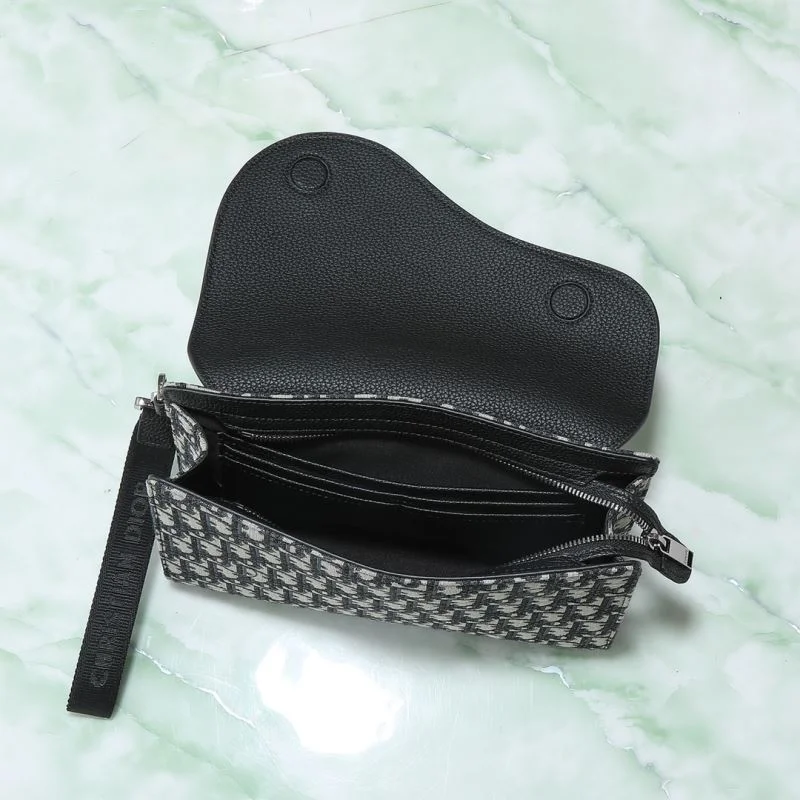 Christian Dior Clutch Bags Soft 47610