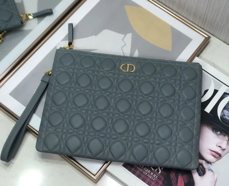 Christian Dior Clutch Bags Chic 47637