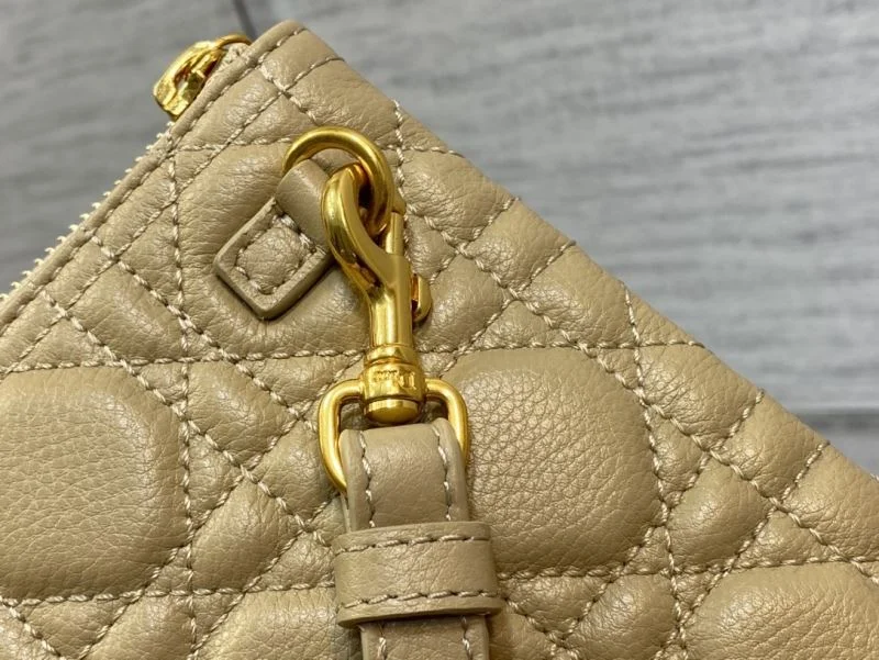 ZeroBulk Christian Dior Clutch Bags 47595
