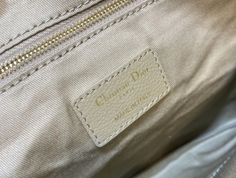 ZeroBulk Christian Dior Clutch Bags 47595