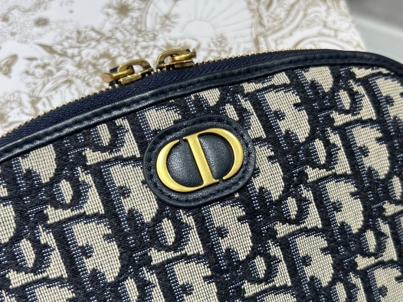 Christian Dior Clutch Bags Sophisticated 77137
