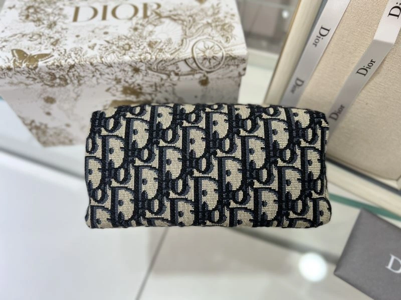 Sustainable Christian Dior Clutch Bags 77138