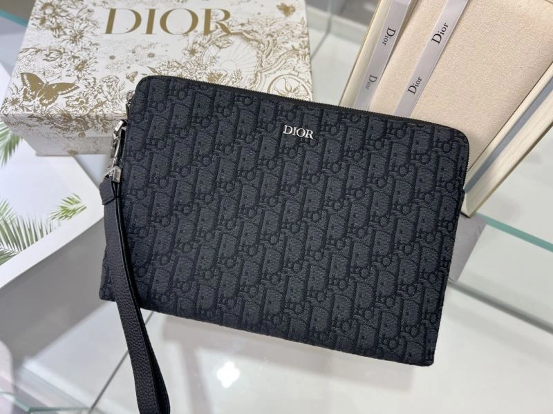 Functional Christian Dior Clutch Bags 77135
