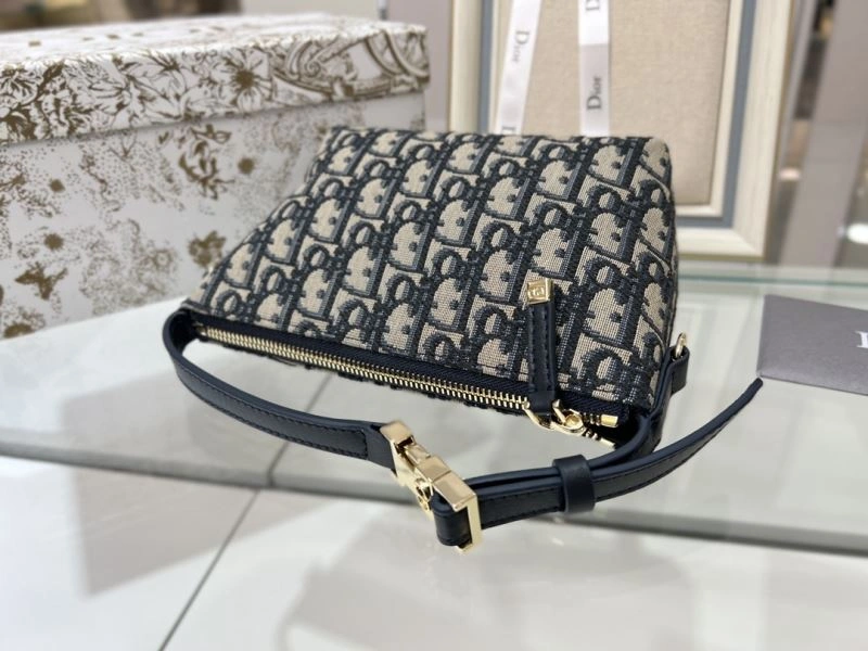 Comfortable Christian Dior Clutch Bags 77134