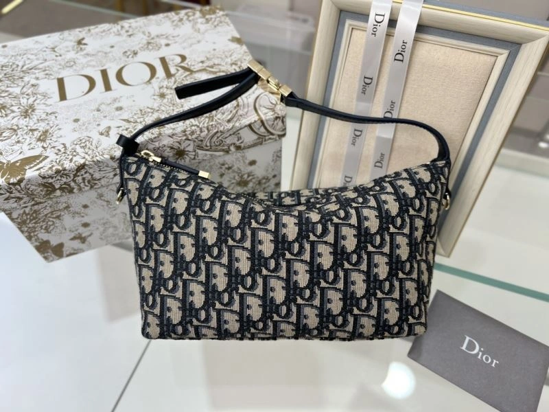 Christian Dior Clutch Bags Contemporary 77130
