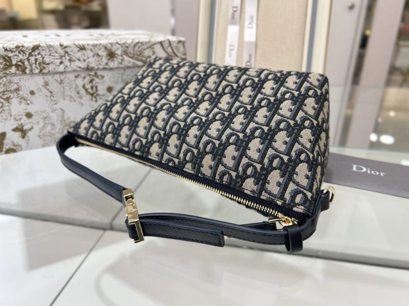 Christian Dior Clutch Bags Contemporary 77130