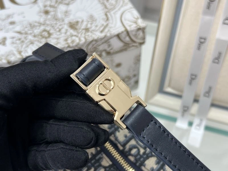 Christian Dior Clutch Bags Contemporary 77130