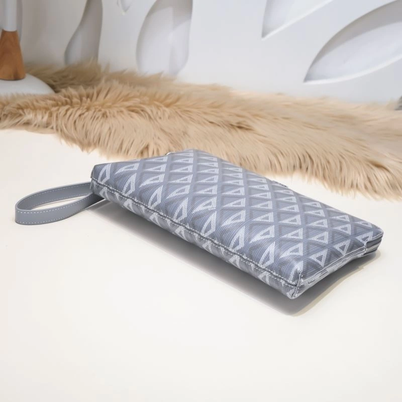 Durable Christian Dior Clutch Bags 77122