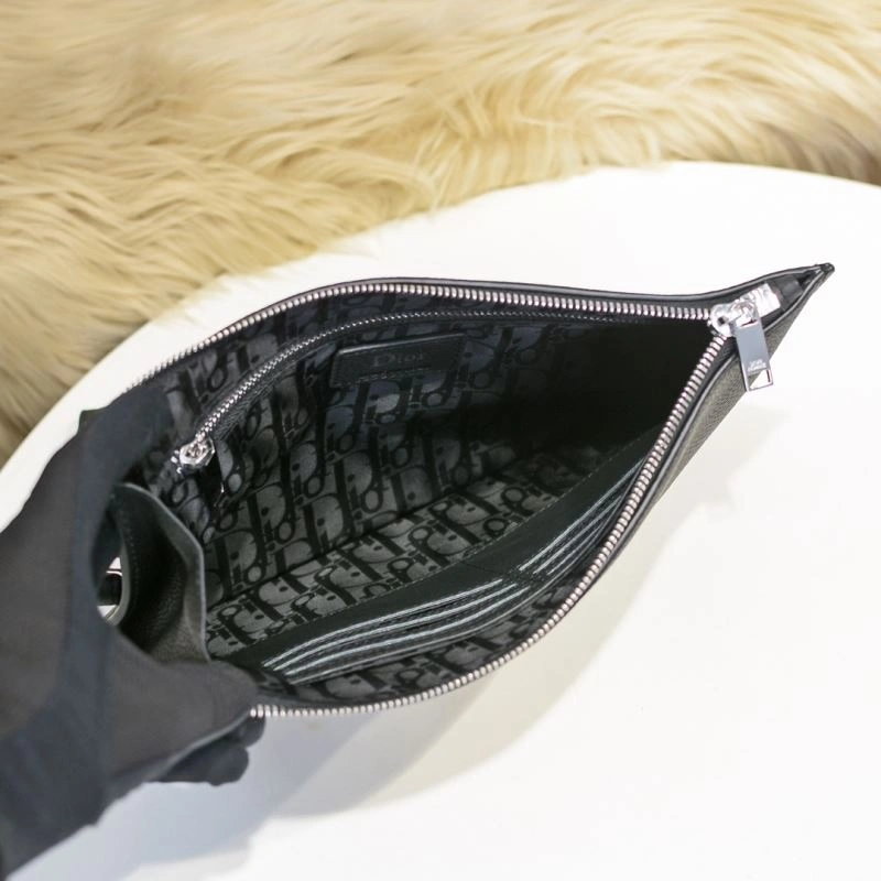 Christian Dior Clutch Bags Effortless 77128