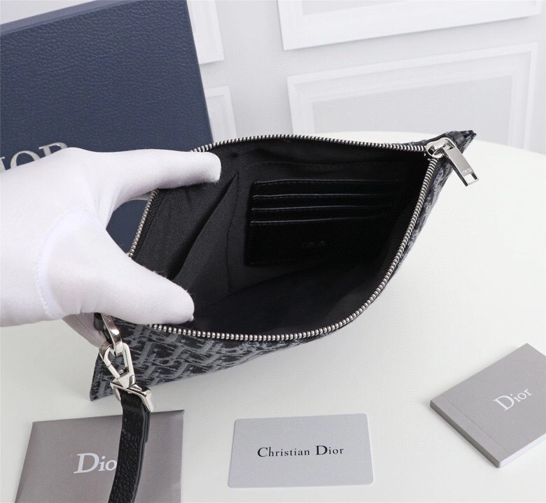 Christian Dior Clutch Bags UrbanChic 76922
