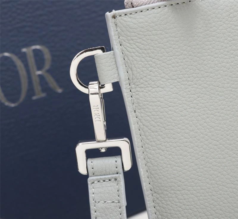 Christian Dior Clutch Bags Lightweight 74318
