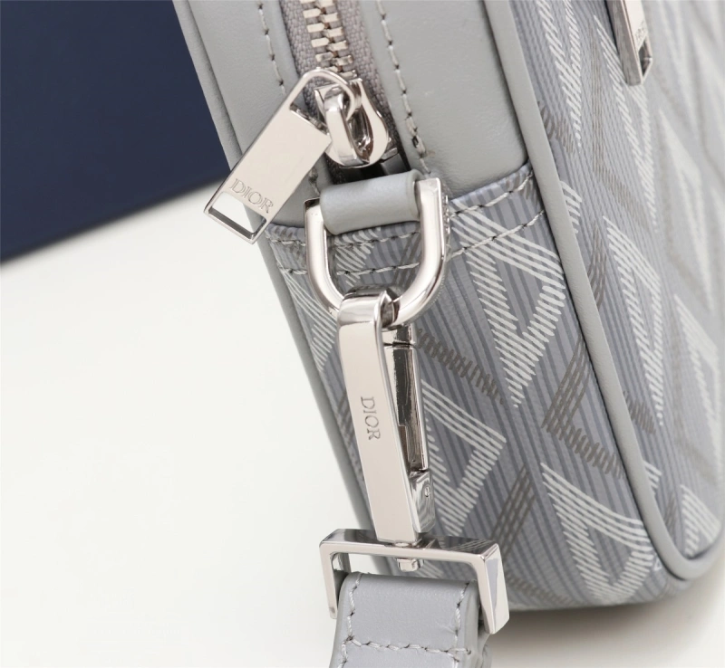 Lightweight Christian Dior Clutch Bags 71386