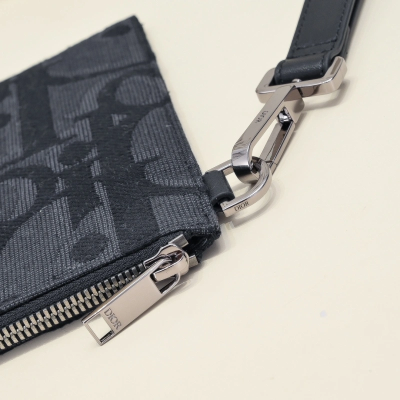 FlexibleFit Christian Dior Clutch Bags 71390