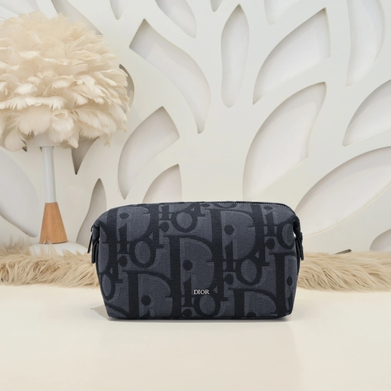 Refined Christian Dior Clutch Bags 71385