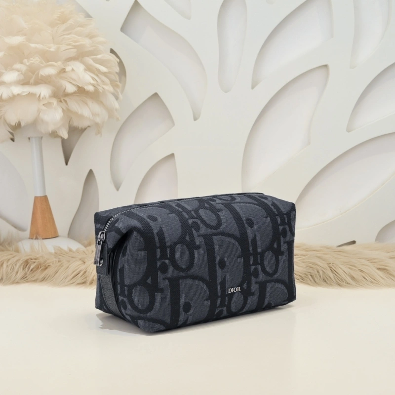 Refined Christian Dior Clutch Bags 71385